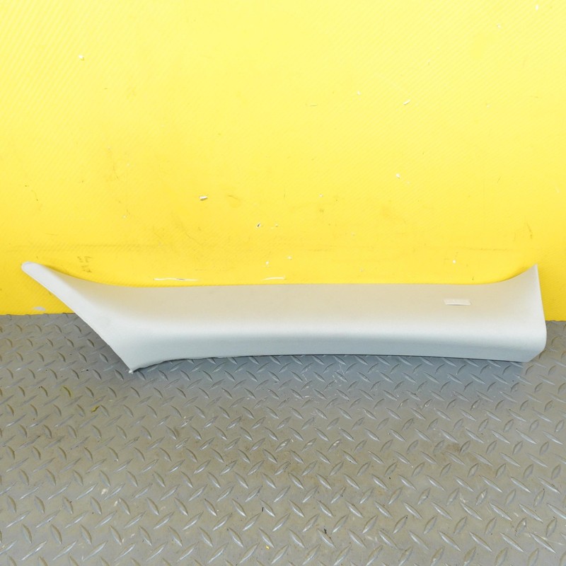 2020-2021 RANGE ROVER EVOQUE WINDSHIELD RIGHT A PILLAR TRIM PANEL OEM K8D2-03510