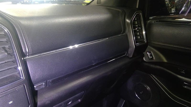 EXPEDITON 2018-2019 Upper Glove Box 1799171