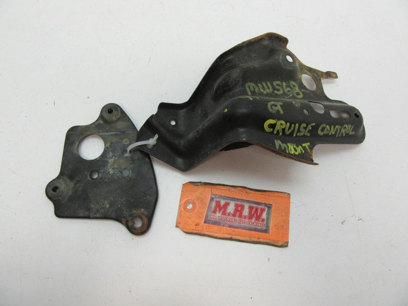 CRUISE CONTROL BRACKET MOUNTING FRAME SPEED UNIT CABLE CAR FRAME MOUNT HOLDER