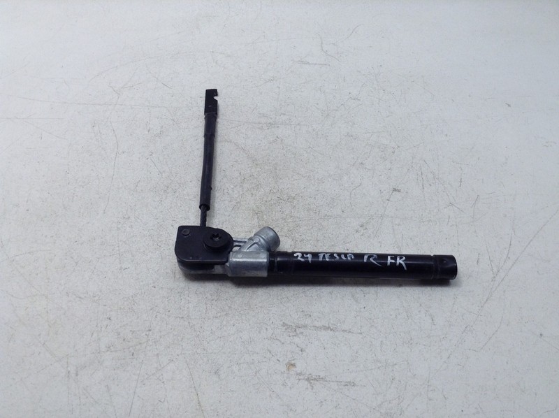 20-24 TESLA MODEL Y PERFORMANCE FRONT RIGHT SEAT BELT PRETENSIONER OEM