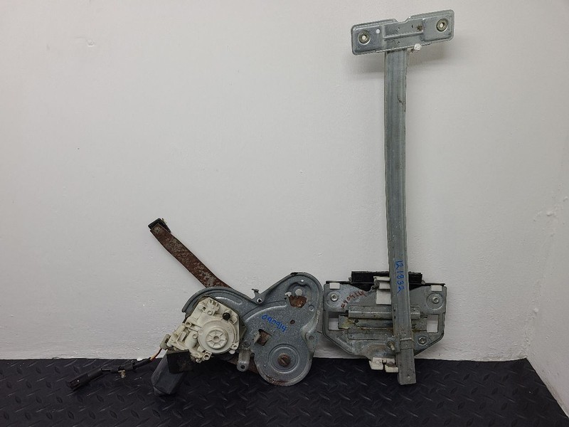95-05 Ford Explorer Rear Left Regulator W/ Motor & Track OEM 3L2Z-7827009-AA