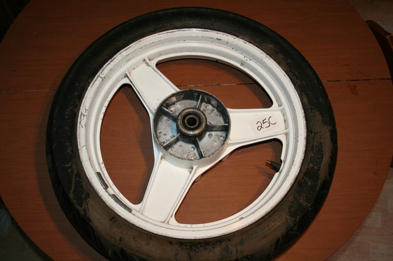 1986 Honda VFR 750F Rear Rim Wheel Tire OEM 82