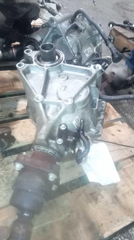 2016 Lincoln MKX Transfer Case Assembly 4WD OEM FT437251BA 107k Miles