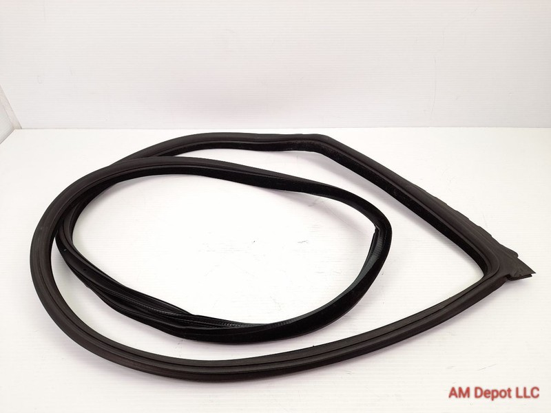 2012 BMW 535i 550i GT F07 Front Right Door Seal Gasket Weatherstrip 51767226396