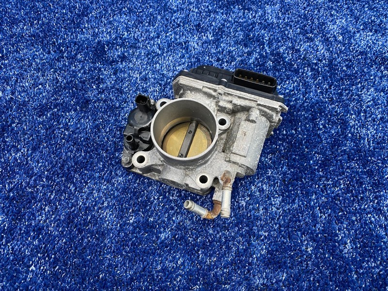 2012–2015 Honda Civic Throttle Body OEM 16400-R1A-A01 Denso