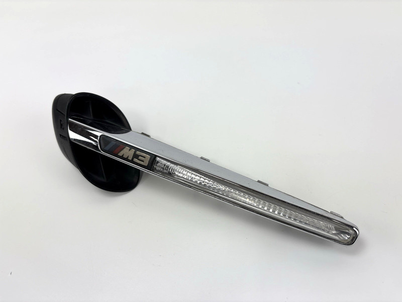 08-13 BMW E92 E93 M3 Front Fender Grille Left Driver Side Marker Light