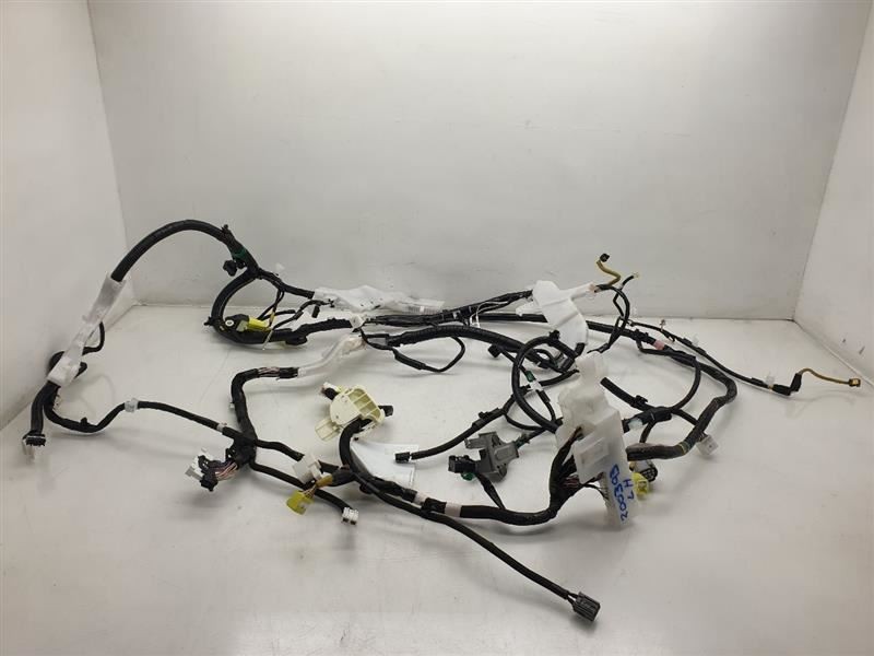 15 16 17 Lexus RC350 Floor Wire Harness 82161-24830