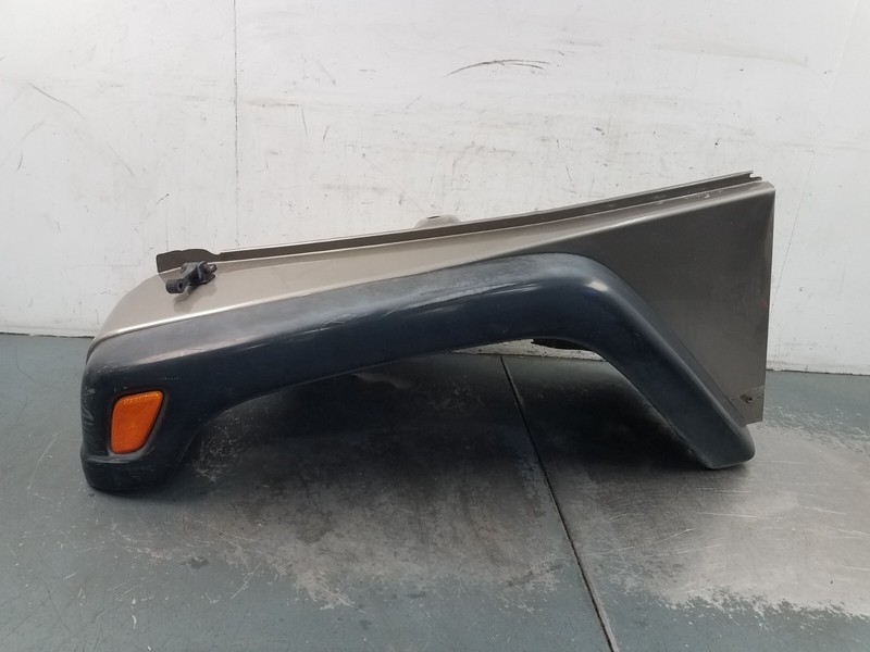 2006 Jeep Wrangler TJ Rubicon 4x4Left Driver Fender / Flare #4801 M1