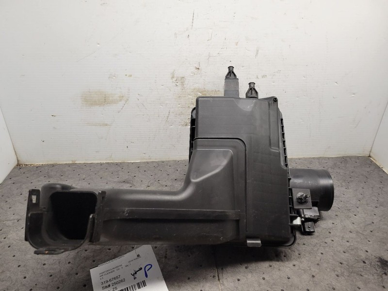 Air Cleaner 2.5L QR25DE VIN J 1st Digit Japan Built Fits 16-18 ROGUE 1623761
