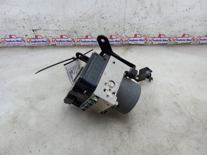 Anti-Lock Brake Part Actuator And Pump Assembly Fits 18-23 TACOMA 579686