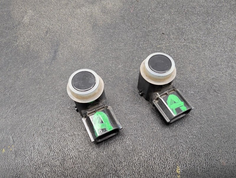 2PC Rear Parking Sensor 2019 Infiniti Q50 28438-4GA1A 2016 2017 2018 2020 - 2024