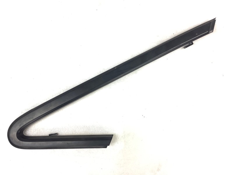06-11 Civic 4Dr Garnish Left Front Vent Corner Glass Trim Molding Edge Used OEM