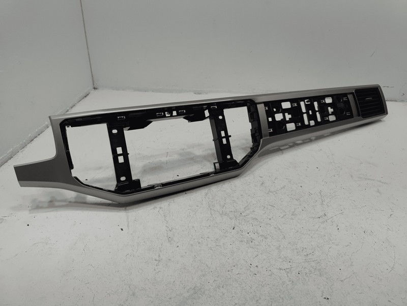 2018-2019 VOLKSWAGEN ATLAS DASH PASSENGER SIDE TRIM COVER W/ AIR VENT GRILLE OEM