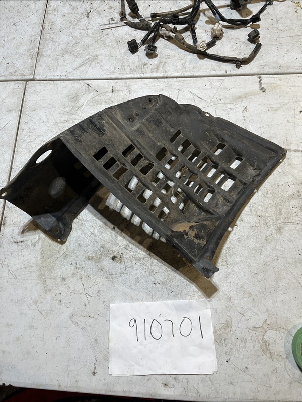 2005-07 Toyota Highlander, Left Inner Fender Liner, 3.3L, 3MZFE, 53806-48051