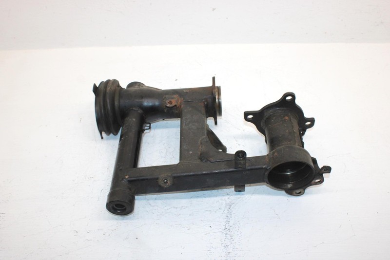 1986 Yamaha Moto 4 Oem Rear Swingarm 1NU-22110-00-33 AY7