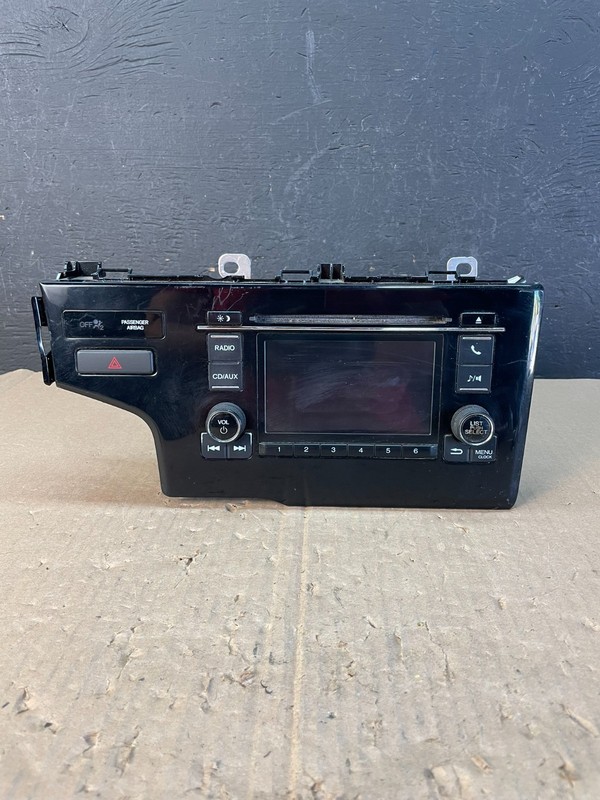 2015 to 2016 Honda Fit Radio CD Player Screen Display AM/FM MP3 AUX Oe AD5977 DG