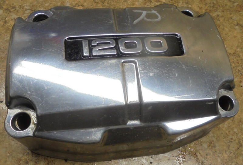 1986 84 Honda Goldwing GL1200 GL 1200 Head Valve Cover 1984 Engine Panel Case 86