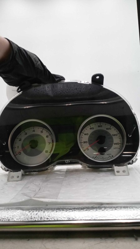 Used Speedometer Gauge fits: 2014 Subaru Impreza cluster 2.0L MPH w/o automatic