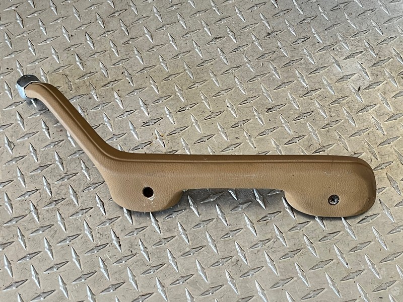 1975 Mercedes Benz W115 240D Rear Right Side Interior Door Handle Brown W 115