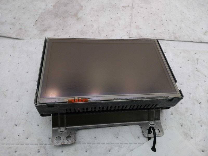 2014 Nissan Maxima Infotainment Display OEM Silver, 143K Miles, Warranty