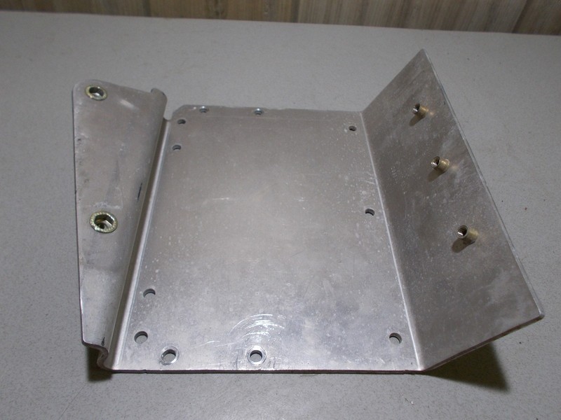 International Truck Shield/Bracket S11-6012 Rev A 10660AA *FREE SHIPPING*