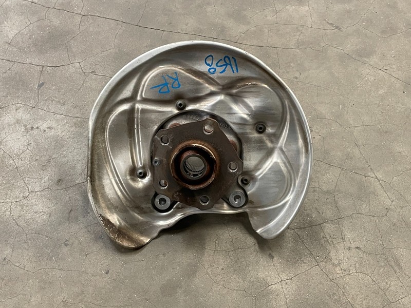 20-24 Audi A5 Sportback Rear Right Passenger Spindle Knuckle Hub AWD OEM 1658