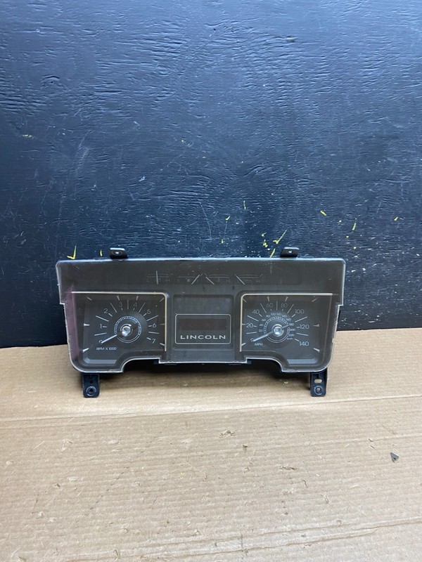 2007 to 2008Lincoln Navigator Speedometer Gauge Cluster w1677 DG