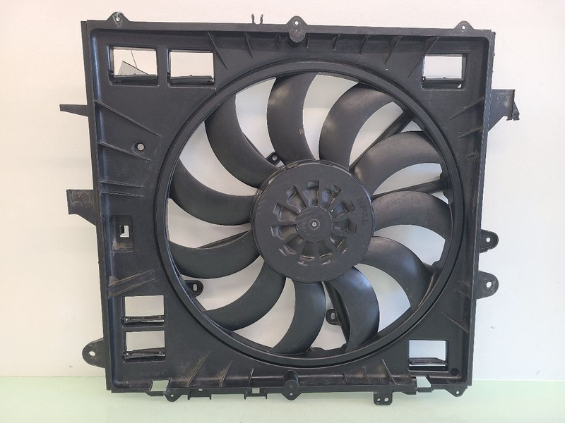 Radiator Fan Motor Fan Assembly Fits 17-24 CAMARO 588321