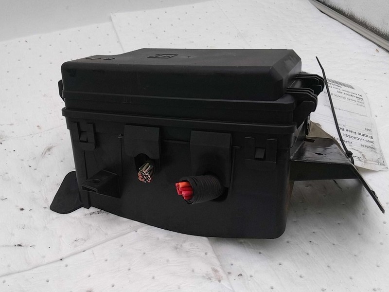 2005 Buick LaCrosse Fuse Box OEM 10320101, 6 Month Warranty, 62K Miles