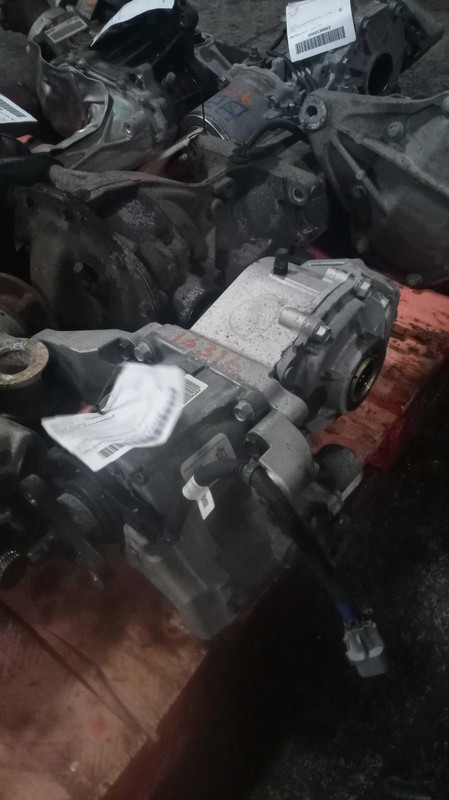 2020 Hyundai KONA OEM Differential Carrier Assembly 4WD 52K Miles Red