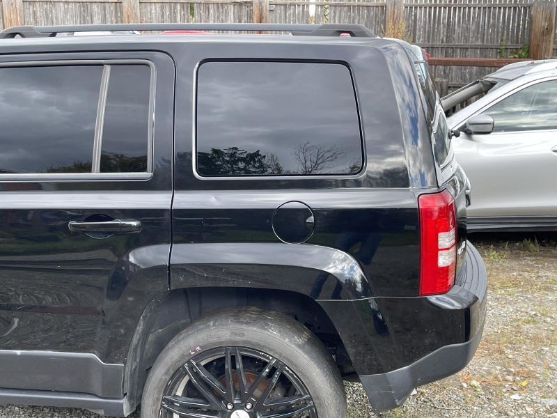 2007-2017 JEEP PATRIOT LEFT QUARTER PANEL BLACK PC: PX8 130K 50703