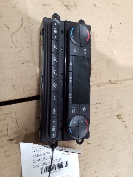 Temperature Control Front AC Electric Dual Zone Fits 05-07 FREESTYLE 194453