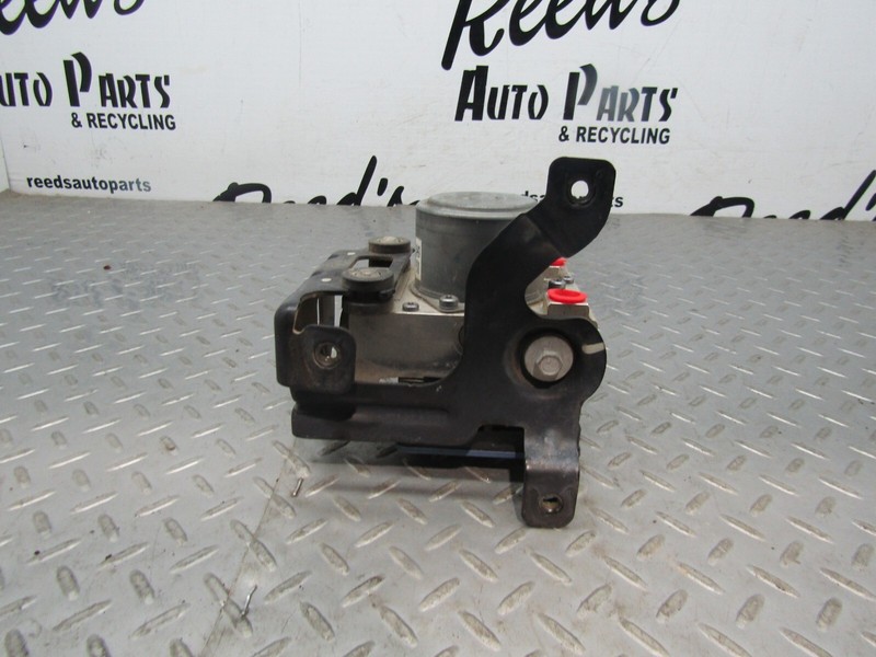 14 - 16 CHEVROLET SILVERADO 1500 ABS Pump OEM