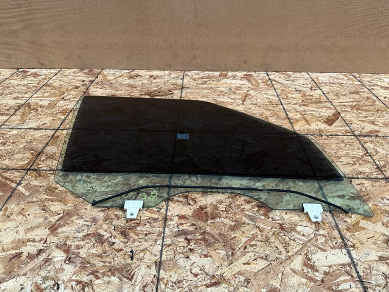 INFINITI QX80 QX56 11-24 OEM FRONT RIGHT PASSENGER DOOR WINDOW GLASS ASSEMBLY