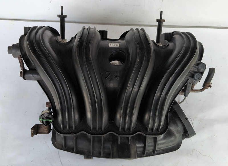 2006-2008 Hyundai Sonata 2.4L Intake Manifold 28300-25950