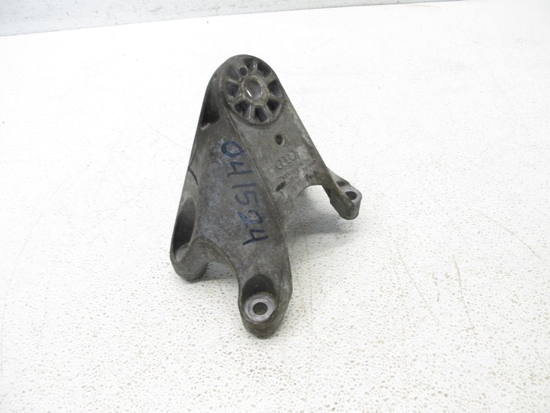 11-15 AUDI 4L Q7 3.0 ENGINE MOUNT BRACKET SUPPORT LEFT DRIVER OEM 041524