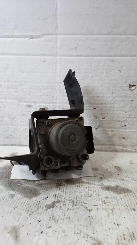 2003 Honda Accord ABS Modulator OEM 57110SDAA01 220K Miles - Used