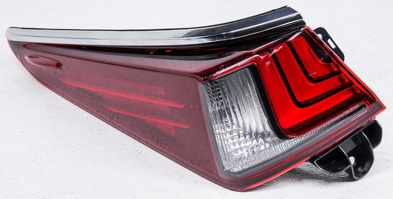 OEM Lexus ES250 ES 300h ES350 Left Side LED Tail Lamp 81560-06610 Lens Crack