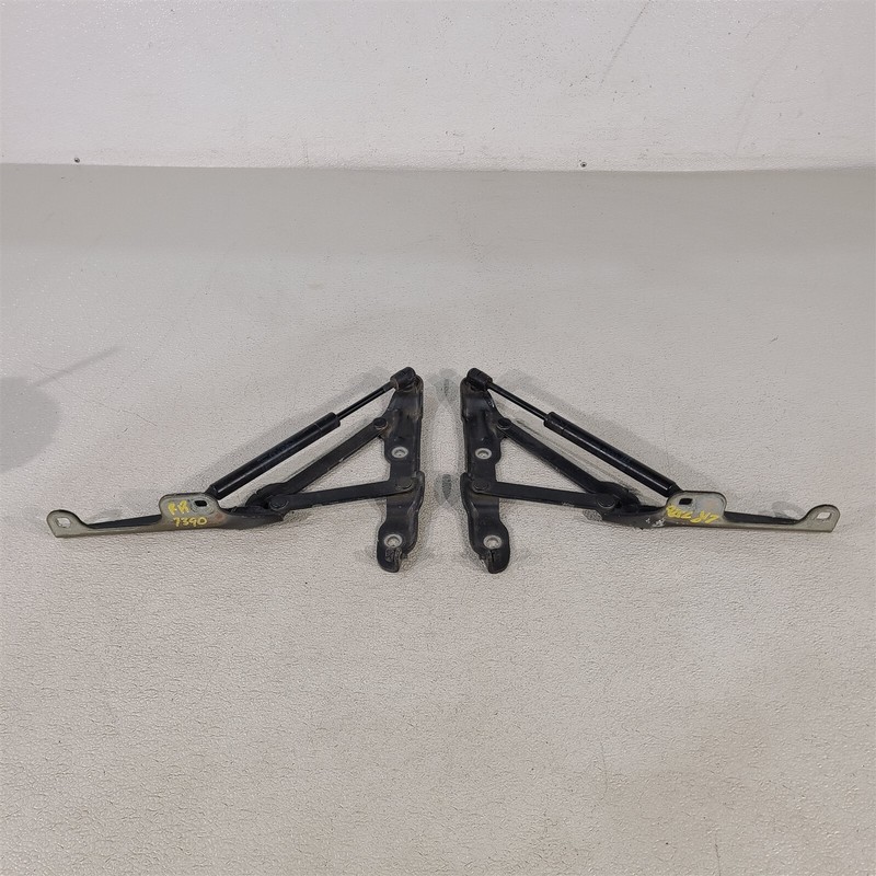14-15 Camaro Ss Coupe Trunk Hinge Hinges Set Pair Aa7390