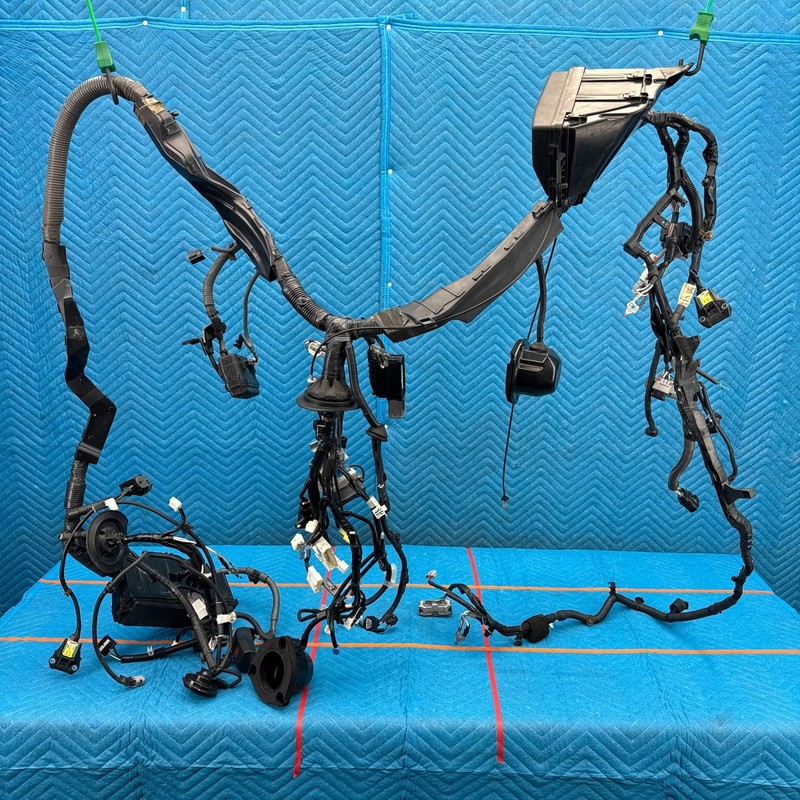 2015–2019 Lexus RC350 Engine Room Bay Wiring Harness w/ Fuse & Relay Boxes OEM