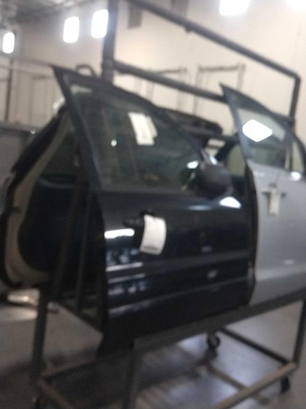2005 Mercury Mariner Right Front Door, Used, 187K Miles, OEM Part 254588