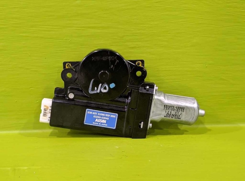 08 IS250 SUNROOF MOTOR OEM 3861-37