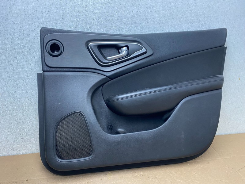 2015 to 2017 Chrysler 200 Front Right Passenger Side Door Panel OEM M4063 DG