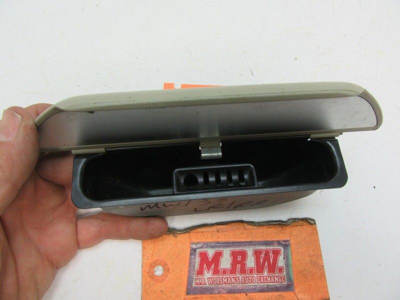 DOOR PANEL ASH TRAY REAR BACK DRIVER OR PASSENGER SIDE CAR for 85 BMW 735I