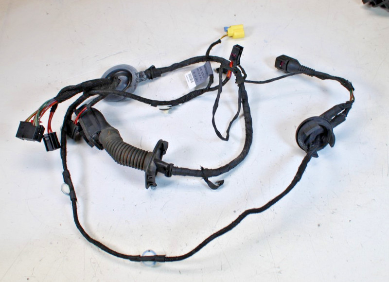 2009/12 Audi A4 OEM Left Front Driver Side Door Wire Harness 8K0971029AM