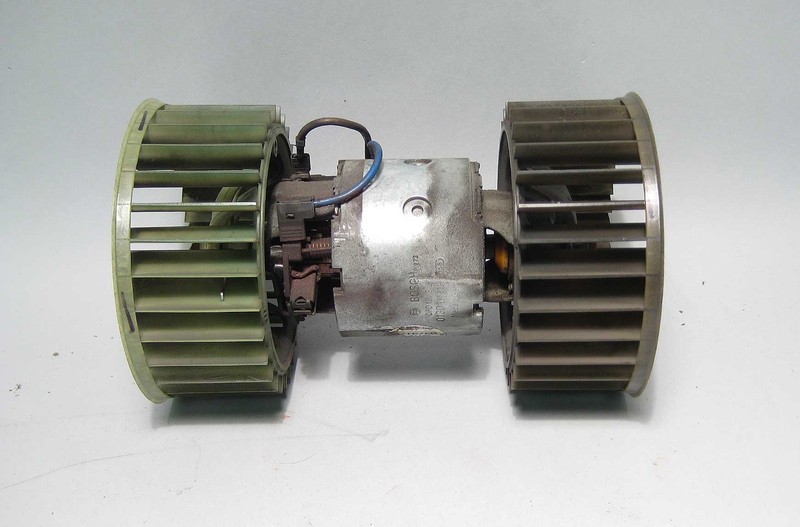 BMW E30 3-Series Z3 OEM BOSCH Heater AC Blower Motor 1984-1993 1996-2000 USED
