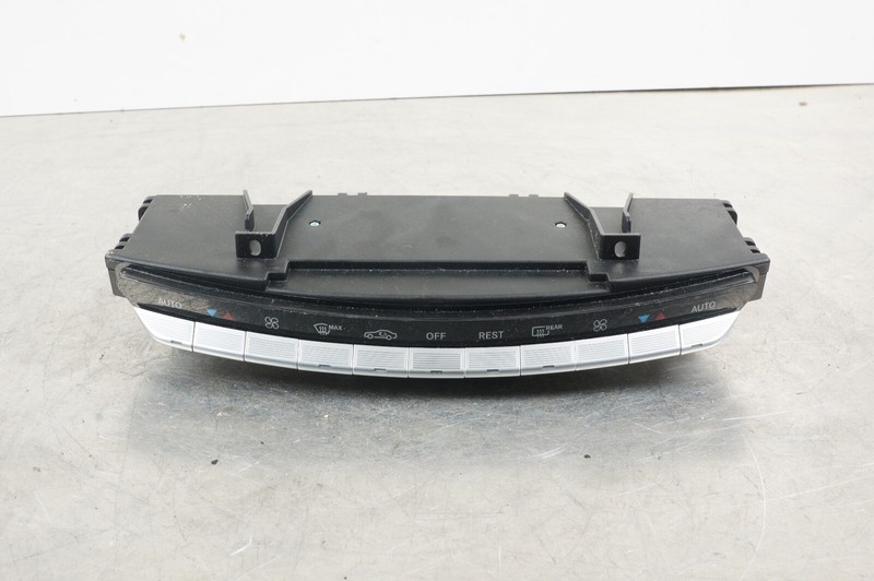07-14 Mercedes W221 S550 CL550 A/C AC Heater Climate Control Switch OEM