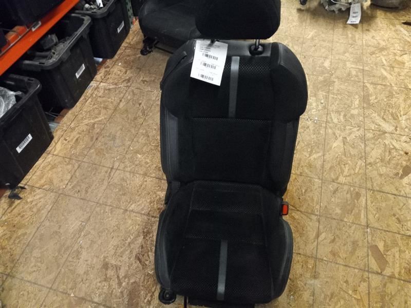 22-23 TOYOTA GR86 BASE PASSENGER SIDE FRONT BLACK XX20 VINYL SEAT ASSEMBLY