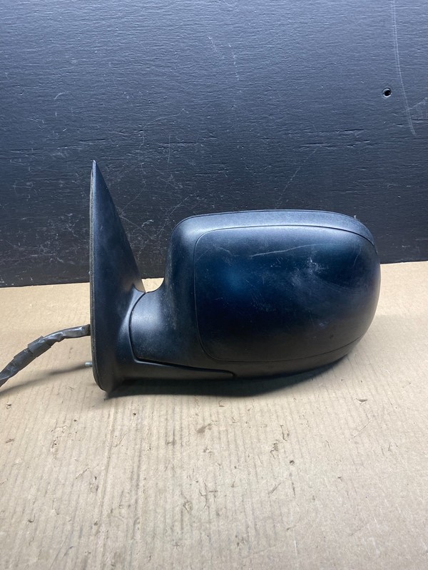 2003-2006 Chevrolet Tahoe Suburban Left Driver LH Turn Door Mirror OEM AC2396 MS