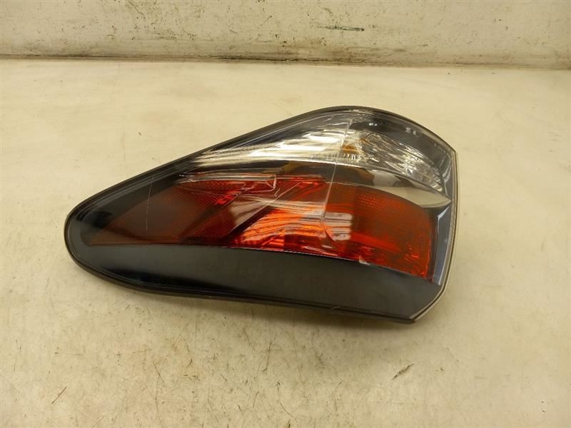 13-15 LEXUS RX350 F-SPORT PASSENGER SIDE REAR QUARTER MOUNTED TAIL LIGHT